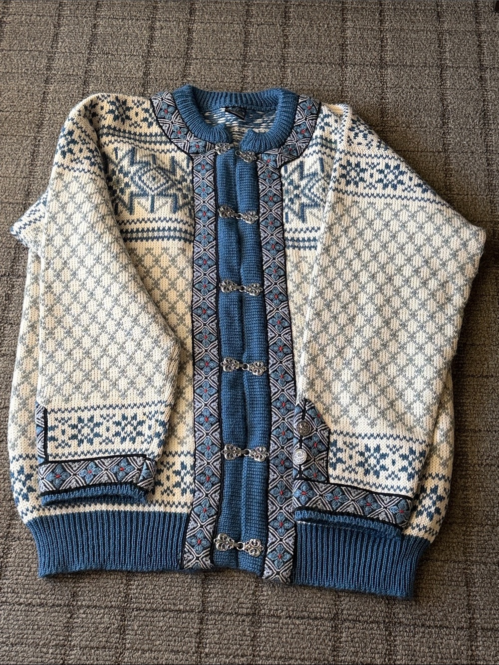 Dale of Norway Cream and Blue Nordic Toggle Cardigan XL